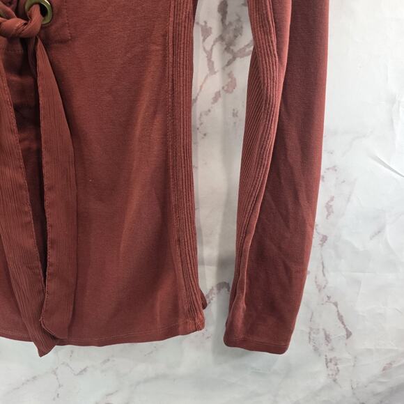 Free People Shirt Womens Large Red Brick Rust Long Ribbed Lace Up Tie Grommet - Picture 5 of 11